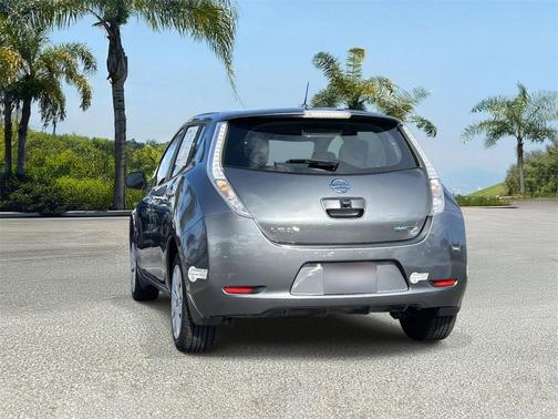 2016 Nissan Leaf S