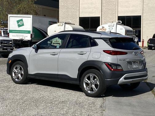 Cyber Silver 2023 Hyundai KONA SEL