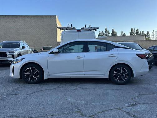 2025 Nissan Sentra SV