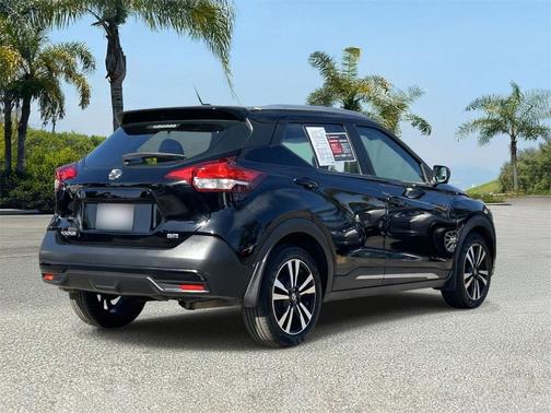 2018 Nissan Kicks SR