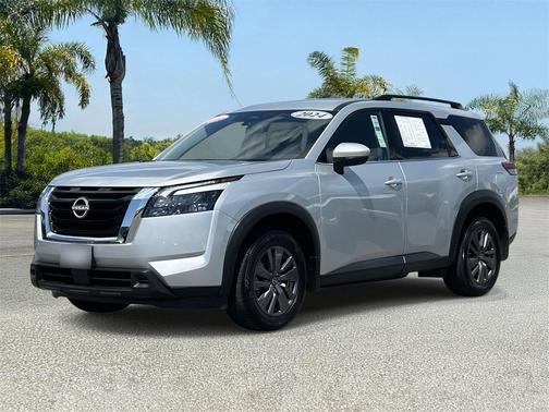 2024 Nissan Pathfinder SV FWD