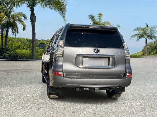 2023 Lexus GX 460 Premium