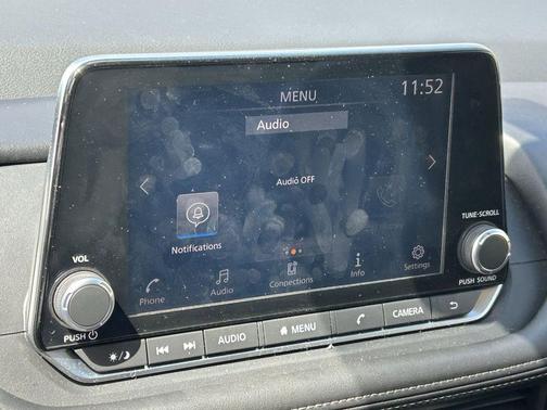 Super Black 2026 Nissan Rogue S