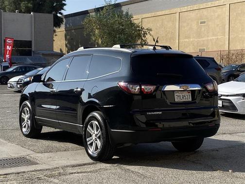 2017 Chevrolet Traverse 2LT