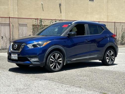 2019 Nissan Kicks SR