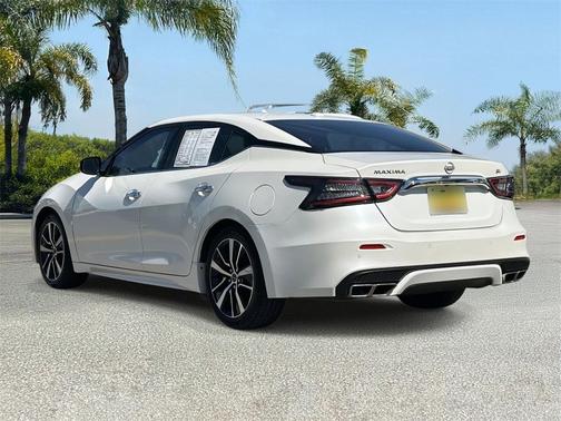 2023 Nissan Maxima SV Xtronic CVT