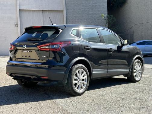 2021 Nissan Rogue Sport S