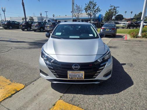 Brilliant Silver Metallic 2025 Nissan Versa 1.6 S