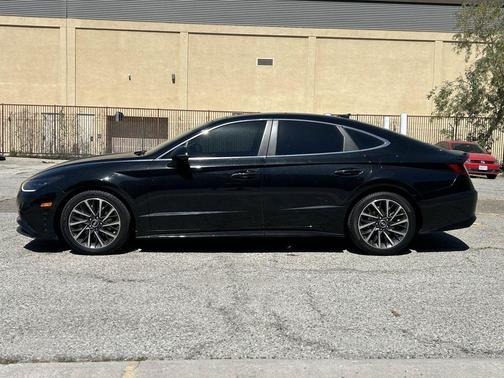 2020 Hyundai SONATA Limited