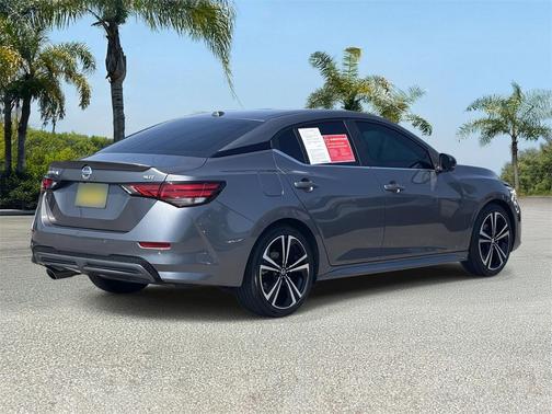 2022 Nissan Sentra SR