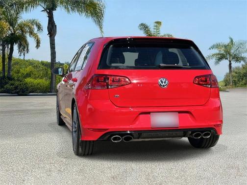 2017 Volkswagen Golf R 2.0T DSG