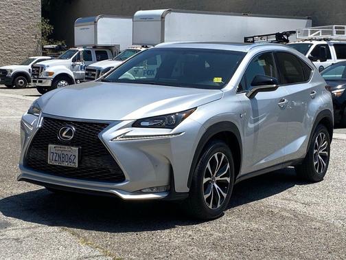 Silver Lining Metallic 2017 Lexus NX 200t F Sport