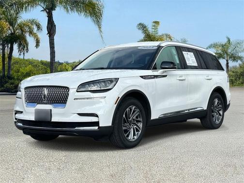 2023 Lincoln Aviator Standard