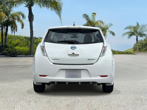 2013 Nissan Leaf S