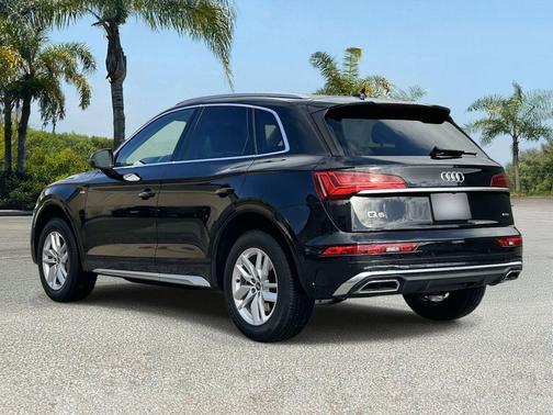 2022 Audi Q5 45 S line Premium