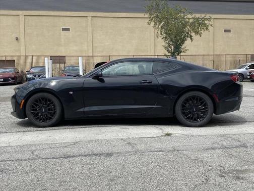 2022 Chevrolet Camaro 1LT