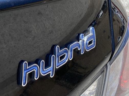 2013 Hyundai SONATA Hybrid Limited