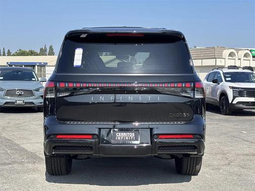 2026 INFINITI QX80 SPORT