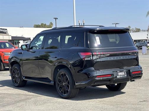 2026 INFINITI QX80 SPORT