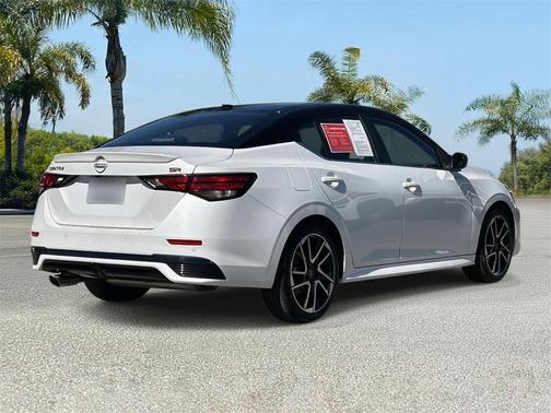 2025 Nissan Sentra SR