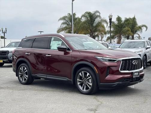 2025 INFINITI QX60 Luxe