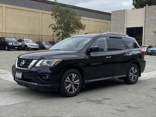 2020 Nissan Pathfinder SV 2WD