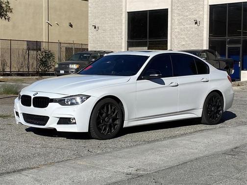 2015 BMW 328 328i