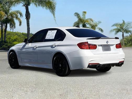 2015 BMW 328 328i