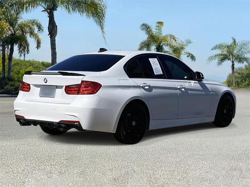 2015 BMW 328 328i