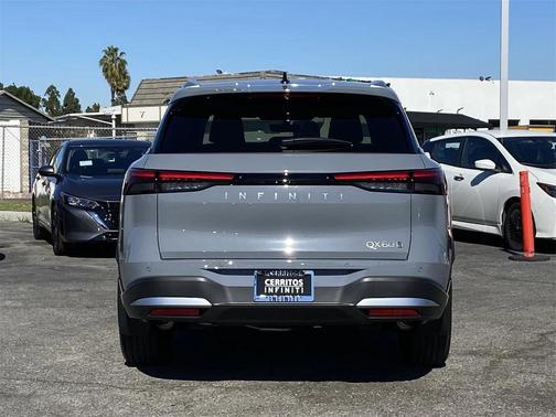 2026 INFINITI QX60 Luxe
