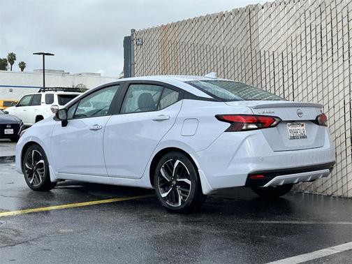 2025 Nissan Versa 1.6 S