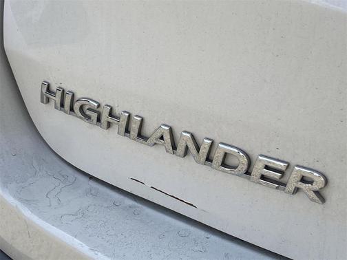 2014 Toyota Highlander LE Plus