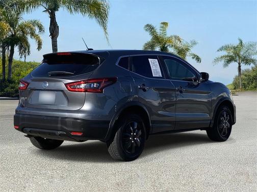 2020 Nissan Rogue Sport S