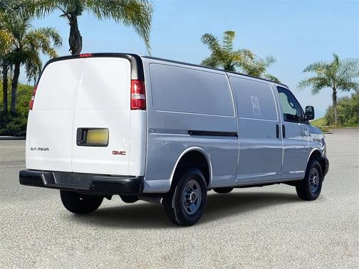 2023 GMC Savana 2500 Work Van