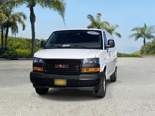 2023 GMC Savana 2500 Work Van