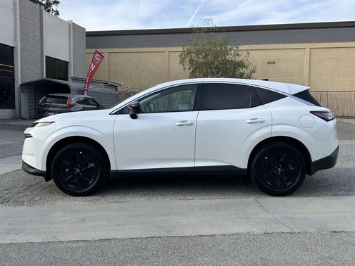 Everest White Pearl Tricoat 2025 Nissan Murano SV