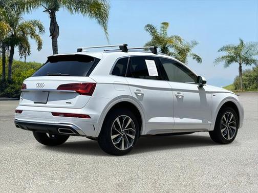 2022 Audi Q5 45 S line Premium