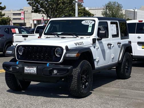 Bright White Clearcoat 2024 Jeep Wrangler 4xe Willys