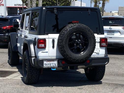 Bright White Clearcoat 2024 Jeep Wrangler 4xe Willys