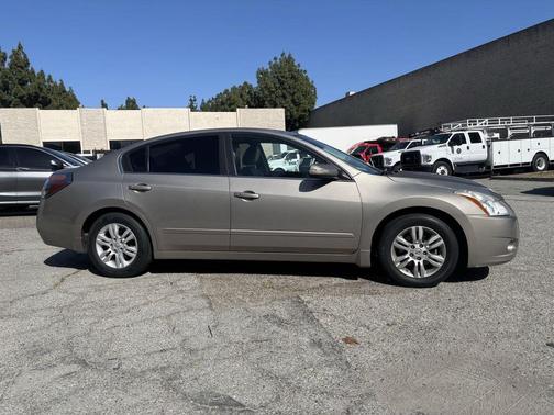 Saharan Stone Metallic 2011 Nissan Altima 2.5 SL
