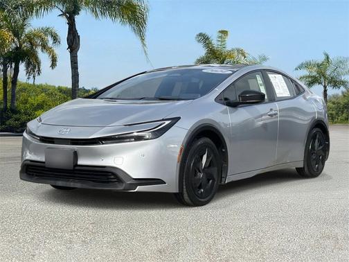 2024 Toyota Prius LE