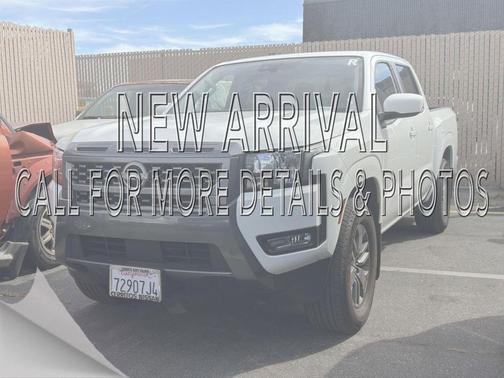 2025 Nissan Frontier SV