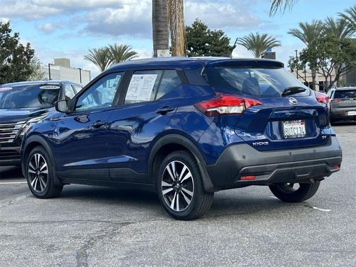 2020 Nissan Kicks SV
