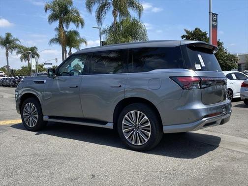 2025 INFINITI QX80 SENSORY AWD