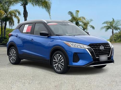 2022 Nissan Kicks SV