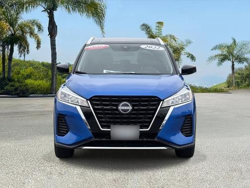 2022 Nissan Kicks SV