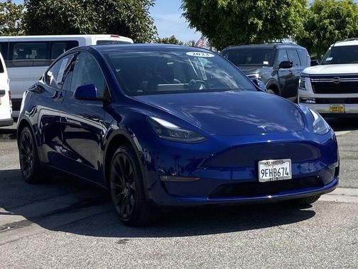Deep Blue Metallic 2023 Tesla Model Y Long Range Dual Motor All-Wheel Drive