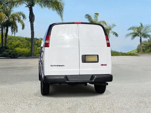 2023 GMC Savana 2500 Work Van