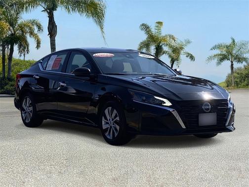 2025 Nissan Altima S FWD