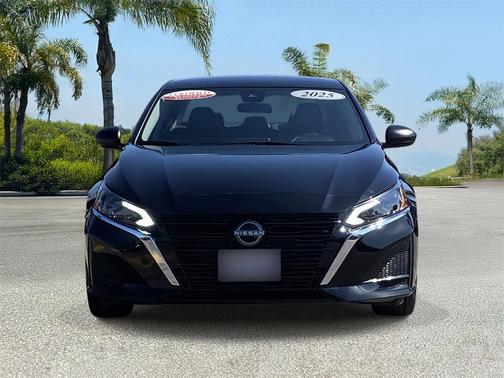 2025 Nissan Altima S FWD